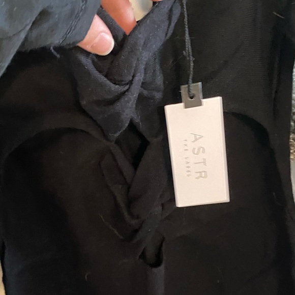 Astr Sweater Dress - Picture 3 of 5